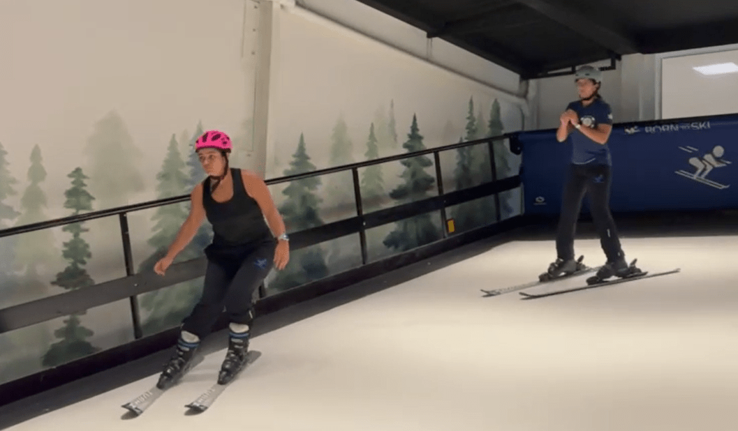 Sem neve, sem frio : conheça o esqui indoor praticado no Brasil