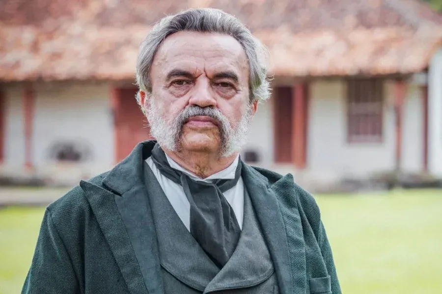 Saiba qual é a pena de José Dumont, condenado por estupro de vulnerável