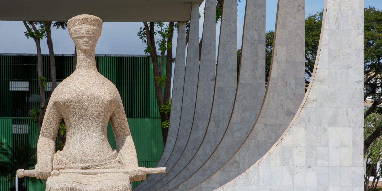 STF marca para setembro retomada do julgamento da Lei da Ficha Limpa