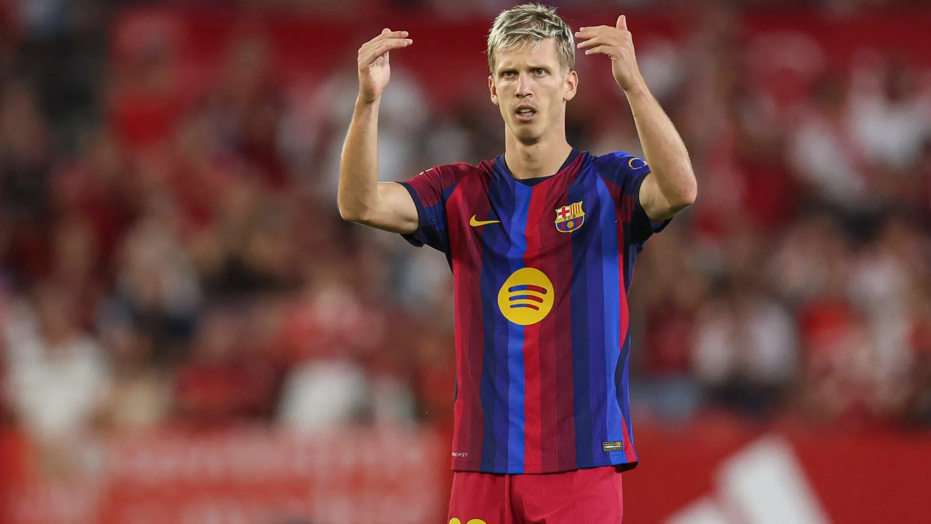 Bayern toma decisão no mercado após Olmo definir futuro no Barcelona