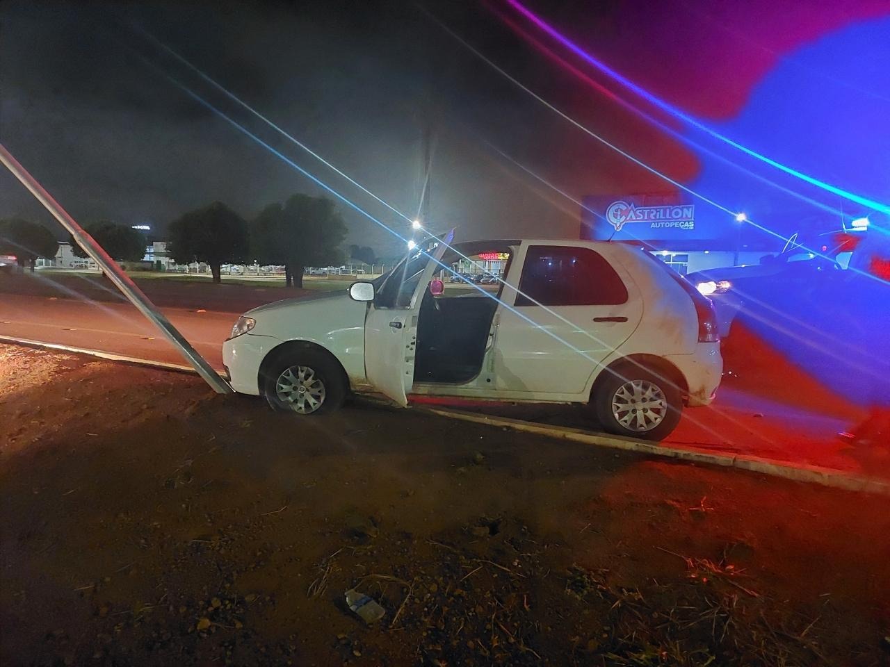 PM recupera carro roubado após perseguição em Vilhena