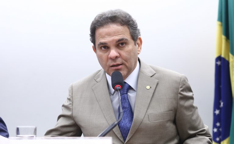 Projeto fixa percentual mínimo de polpa para produtos comercializados como açaí